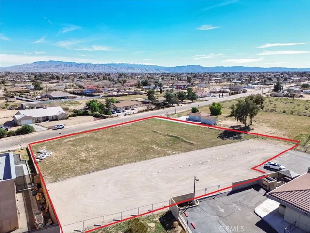 11942 Hemlock Avenue, Hesperia, California 92345