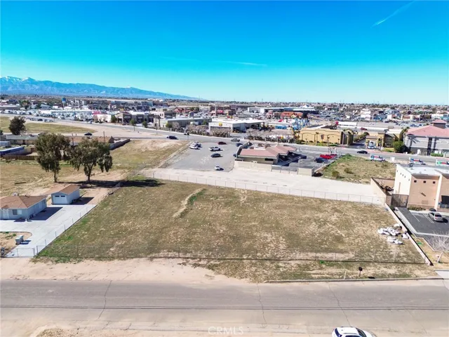 11942 Hemlock Avenue, Hesperia, California 92345