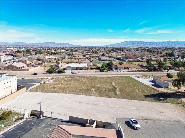11942 Hemlock Avenue, Hesperia, California 92345