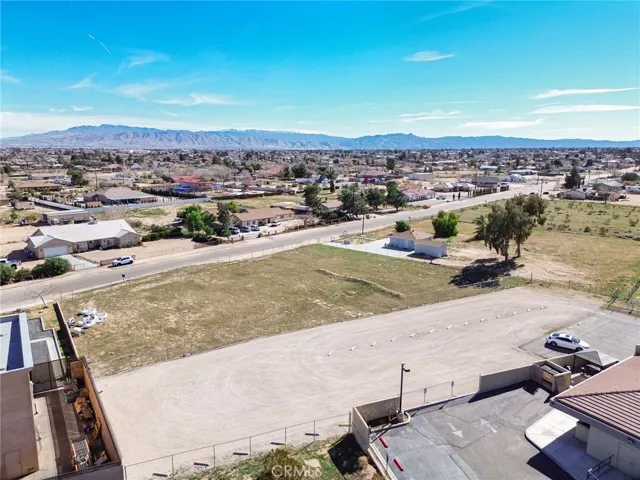 11942 Hemlock Avenue, Hesperia, California 92345