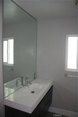 423 Westminster Avenue, Newport Beach, California 92663