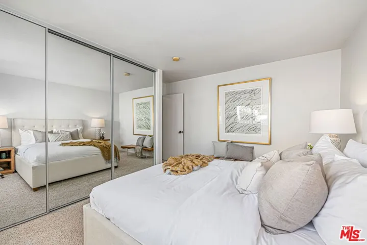 2736 Bottlebrush Drive, Los Angeles, California 90077