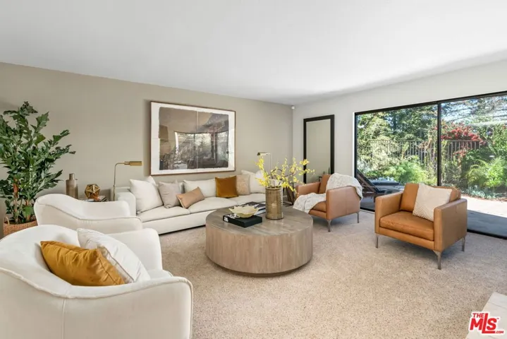 2736 Bottlebrush Drive, Los Angeles, California 90077