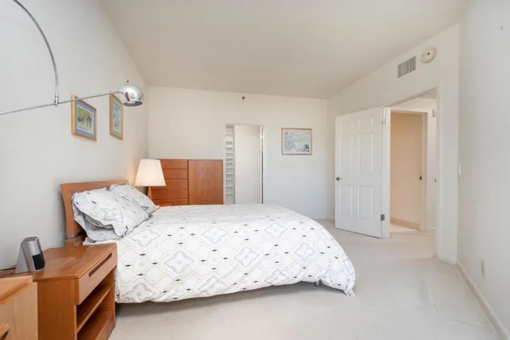 1 Baldwin Avenue 707, San Mateo, California 94401