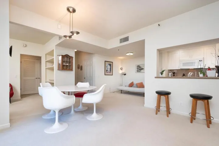 1 Baldwin Avenue 707, San Mateo, California 94401