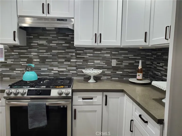2132 Magnolia Street, Simi Valley, California 93065