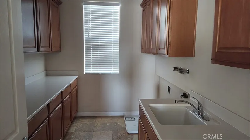 7903 Vandewater Street, Eastvale, California 92880