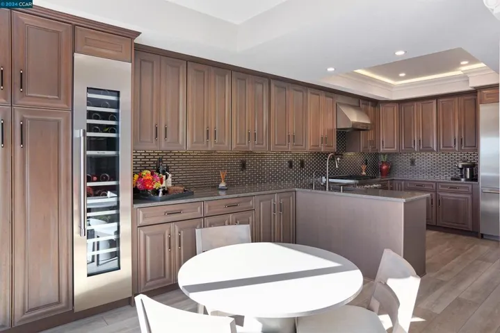 375 S Eagle Nest Ln, Danville, California 94506