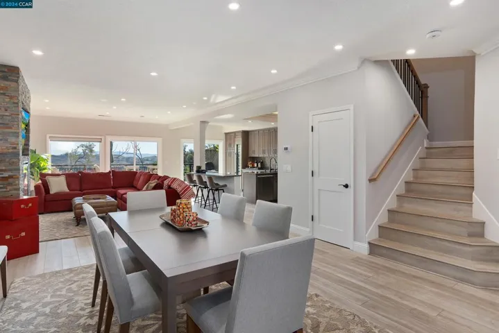 375 S Eagle Nest Ln, Danville, California 94506