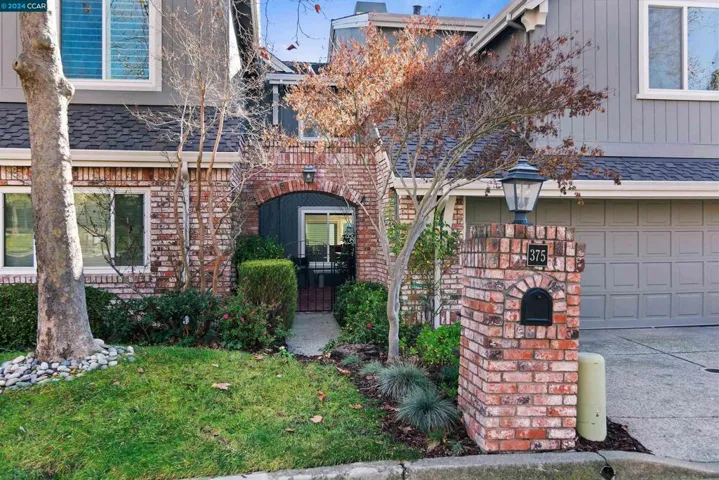 375 S Eagle Nest Ln, Danville, California 94506
