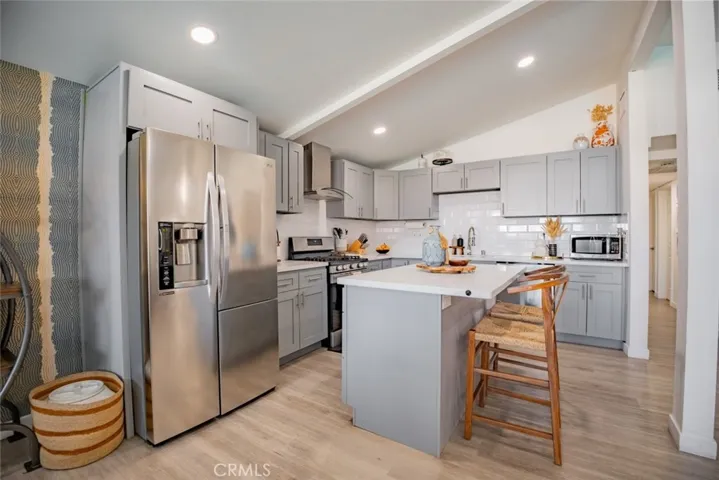 6413 Wystone Avenue, Reseda, California 91335