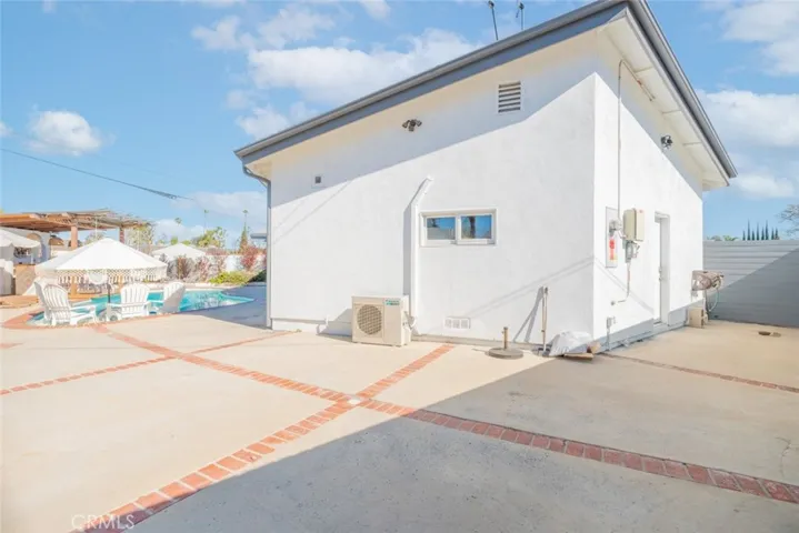 6413 Wystone Avenue, Reseda, California 91335