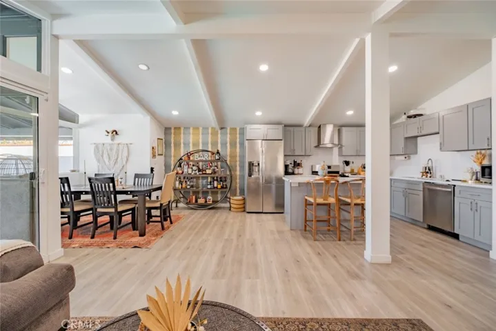 6413 Wystone Avenue, Reseda, California 91335