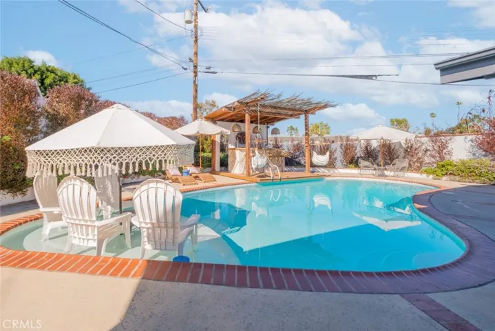 6413 Wystone Avenue, Reseda, California 91335