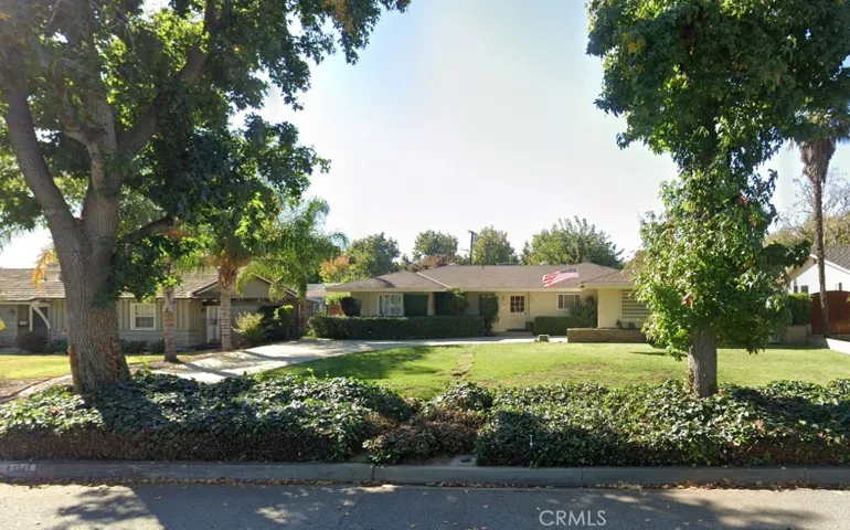 1341 N 2nd Avenue, Upland, California 91786