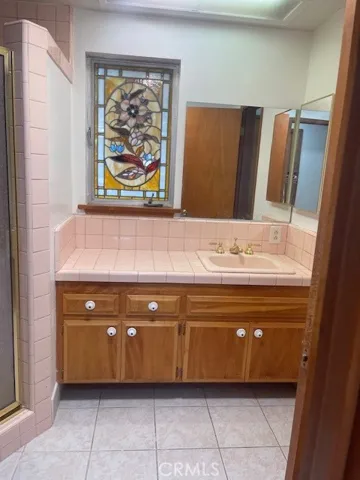 1341 N 2nd Avenue, Upland, California 91786