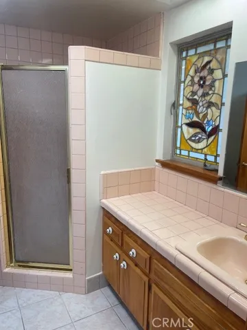 1341 N 2nd Avenue, Upland, California 91786