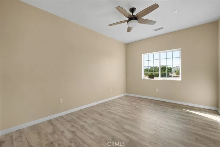 12474 Fir Street, Oak Hills, California 92344