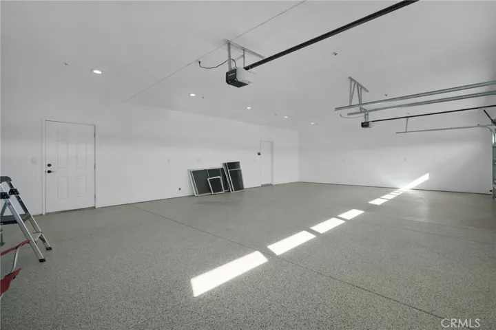 12474 Fir Street, Oak Hills, California 92344