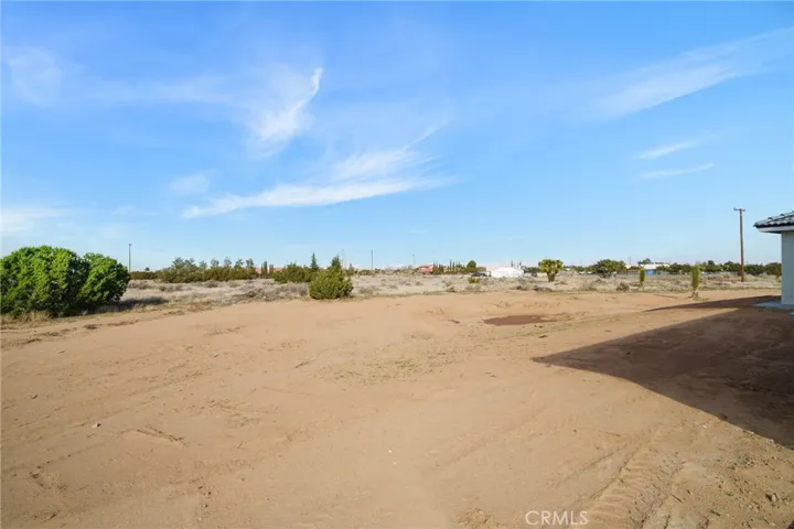 12474 Fir Street, Oak Hills, California 92344