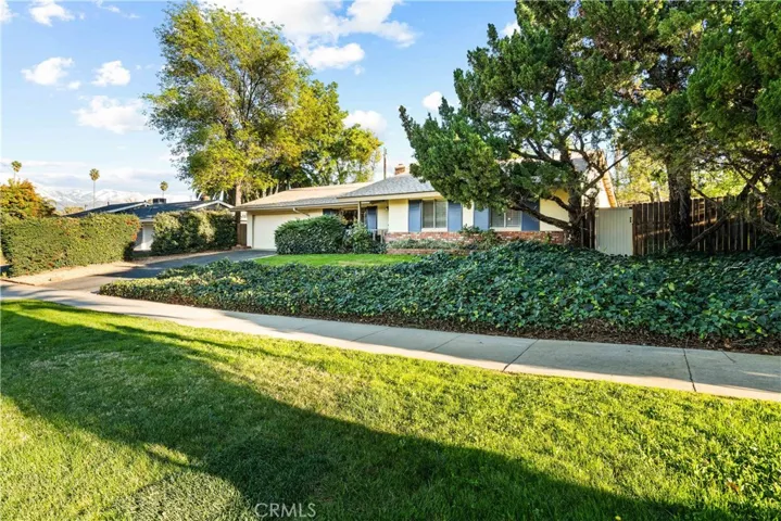 666 E Palm Avenue, Redlands, California 92374