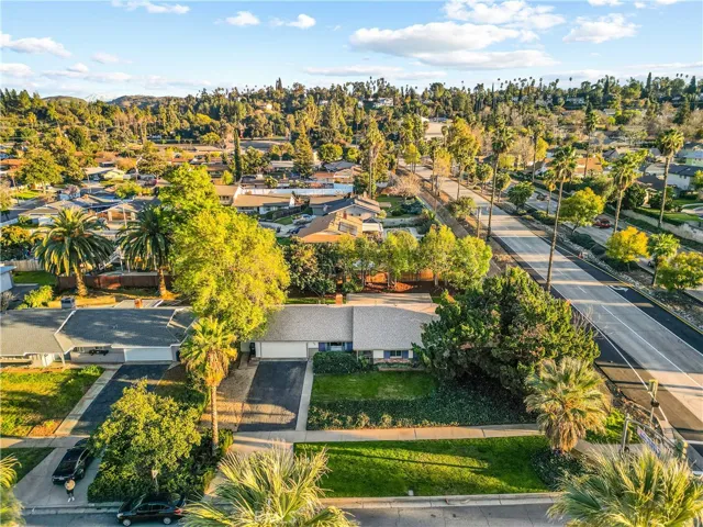 666 E Palm Avenue, Redlands, California 92374