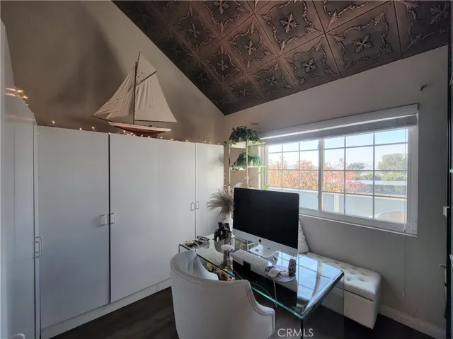 628 Daisy Avenue 412, Long Beach, California 90802
