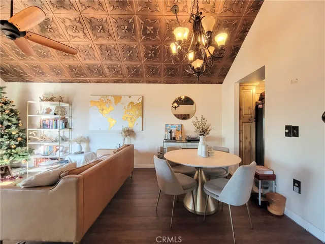 628 Daisy Avenue 412, Long Beach, California 90802