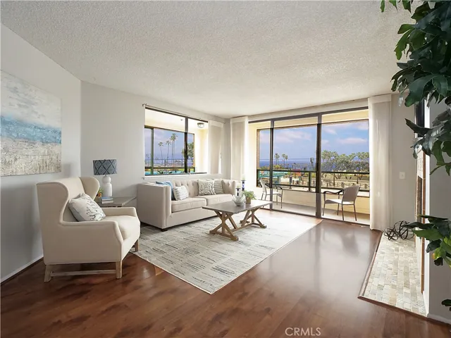 Corner Unit with Sunny Southwest Exposure and Ocean View