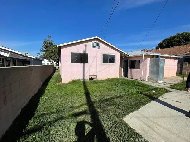 12248 223rd Street, Hawaiian Gardens, California 90716