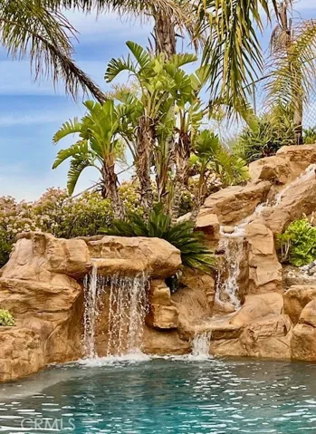 Double waterfall