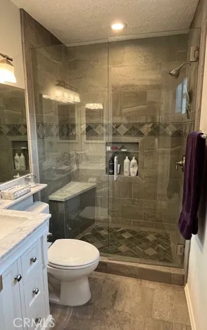 En suite bathroom