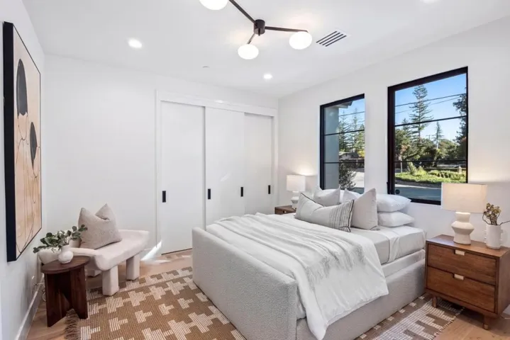 18639 Ravenwood Drive, Saratoga, California 95070