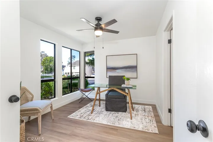 Main-floor bedroom with private access to full bath