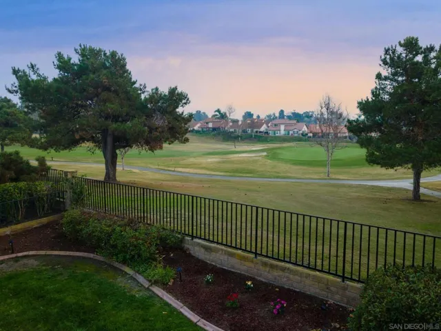 2021 Columbus Way, Vista, California 92081