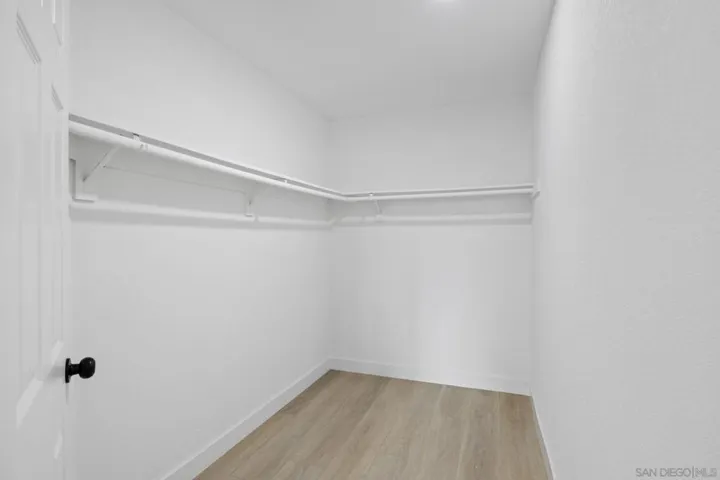 Walk in closet