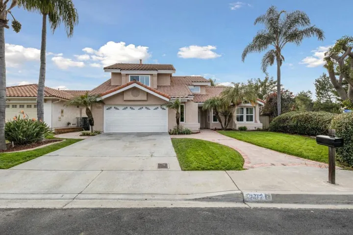 2021 Columbus Way, Vista, California 92081
