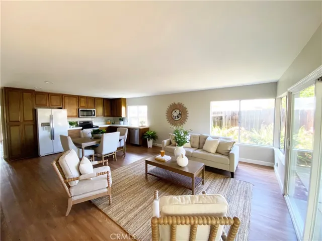 Kitchen/Family Room