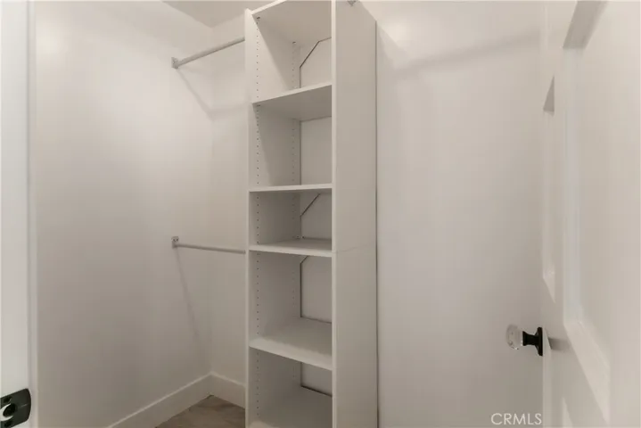  Lots of storage in large  walk-in closet