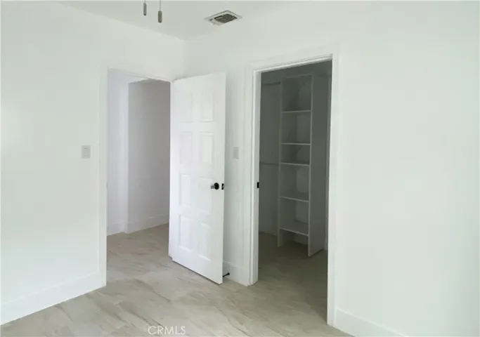 Spacious 2nd bedroom & closet