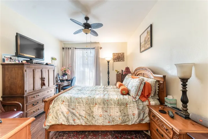 24109 Del Monte Drive 459, Valencia, California 91355