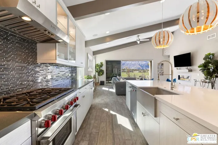 1285 Passage Street, Palm Springs, California 92262