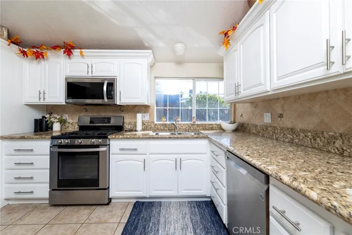 15139 Manzanares Road, La Mirada, California 90638