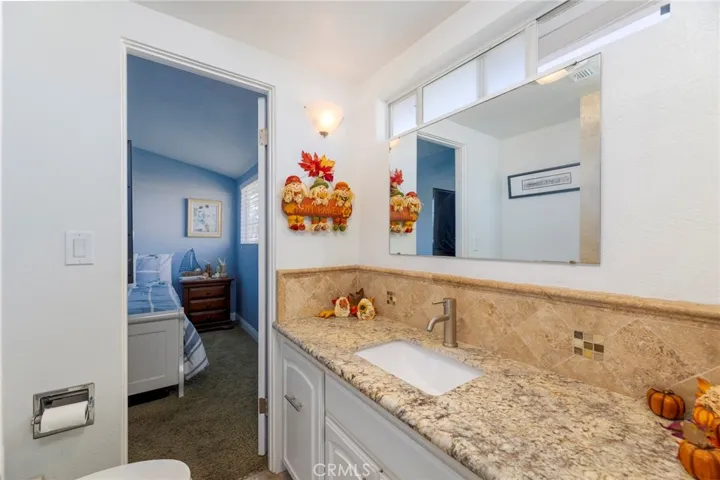 15139 Manzanares Road, La Mirada, California 90638