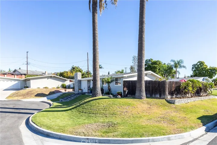 15139 Manzanares Road, La Mirada, California 90638