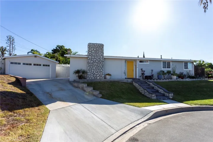 15139 Manzanares Road, La Mirada, California 90638