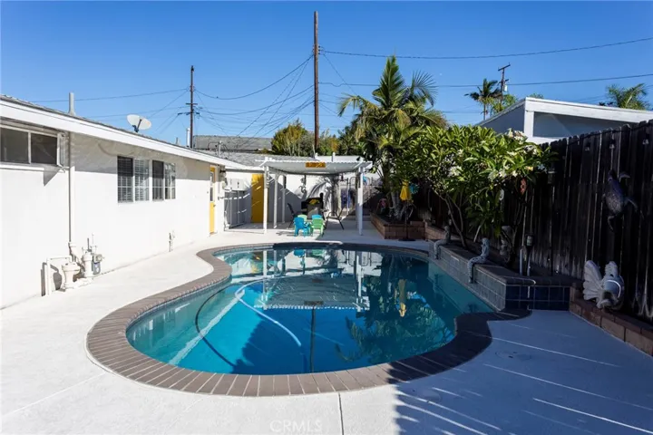 15139 Manzanares Road, La Mirada, California 90638