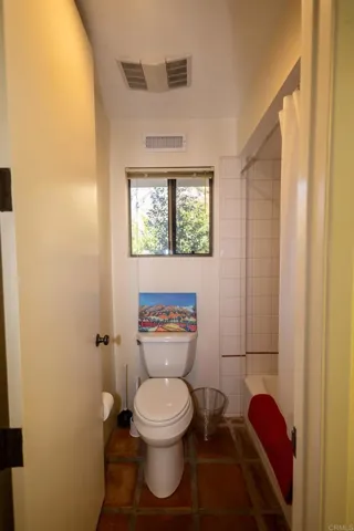 Guest shower