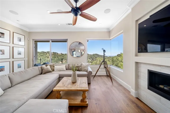 2855 Rock Wren Lane, Avila Beach, California 93424