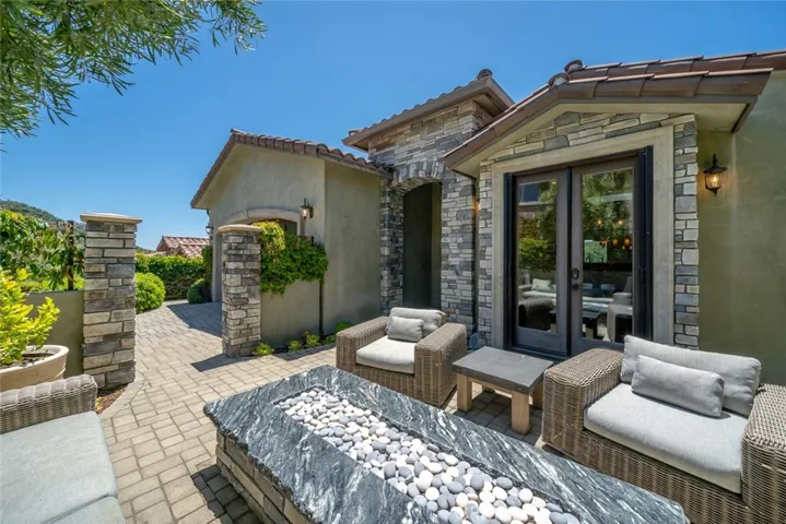 2855 Rock Wren Lane, Avila Beach, California 93424